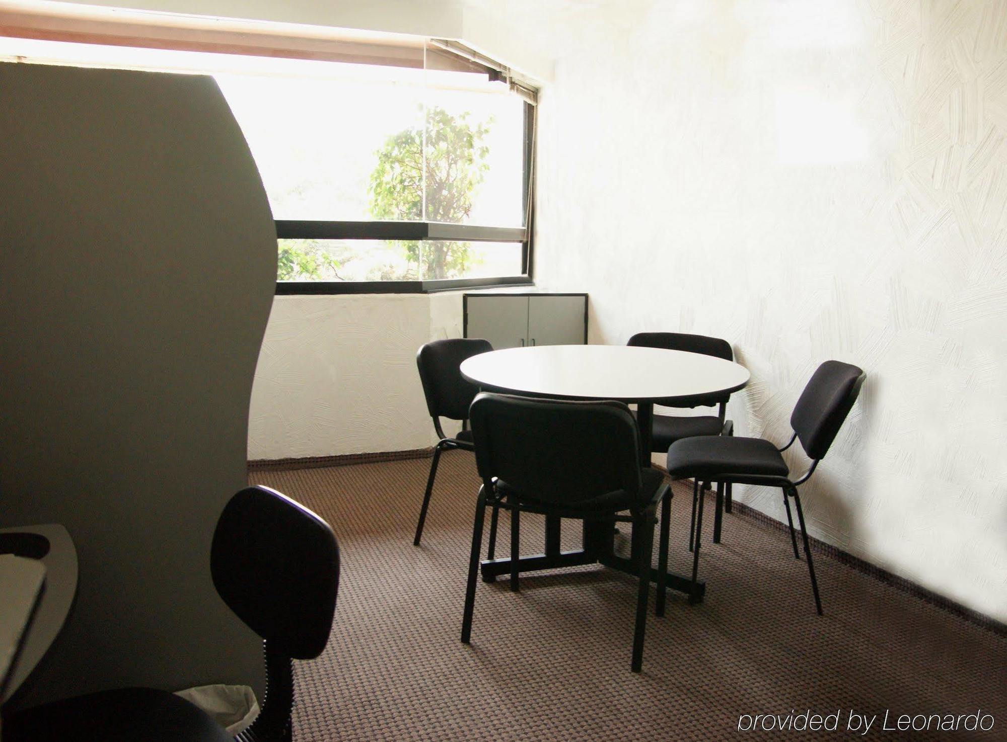 Porto Novo Hotel&suites 3*